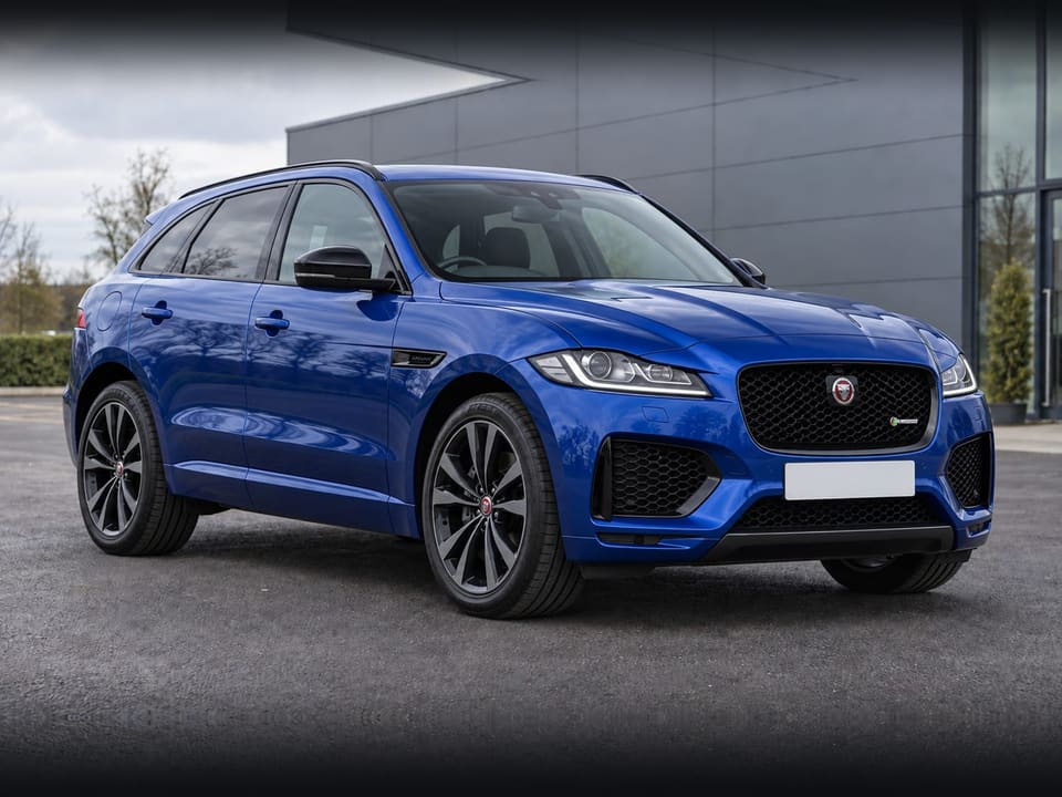 Jaguar F-Pace in Caesium Blue