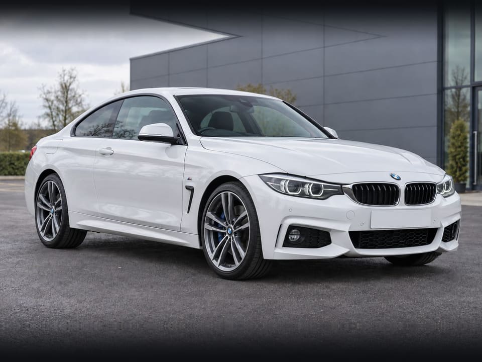 BMW 4 Series in Alpine White
