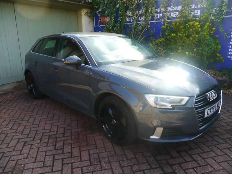 2019 Audi A3, photo 1 of 8